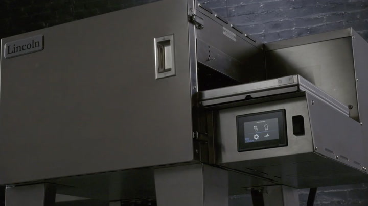 Lincoln Aperion 24 Commercial